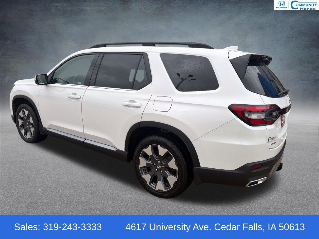 New 2026 Honda Pilot Elite image 3