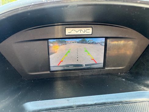 Used 2017 Ford Escape SE FWD image 16