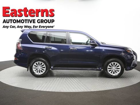 Used 2021 Lexus GX 460 w/ Accessory Package AWD/4WD image 50