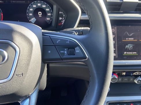 Certified 2022 Audi Q3 2.0T Premium Plus w/ Premium Plus Package image 18