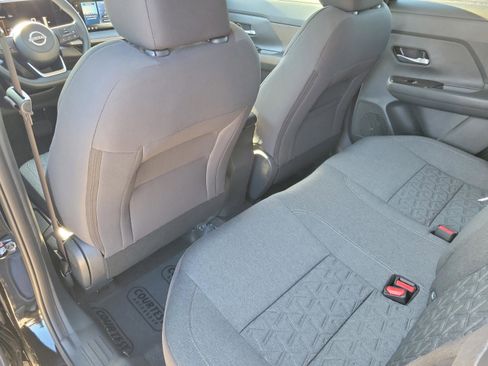 New 2026 Nissan Kicks SV image 11