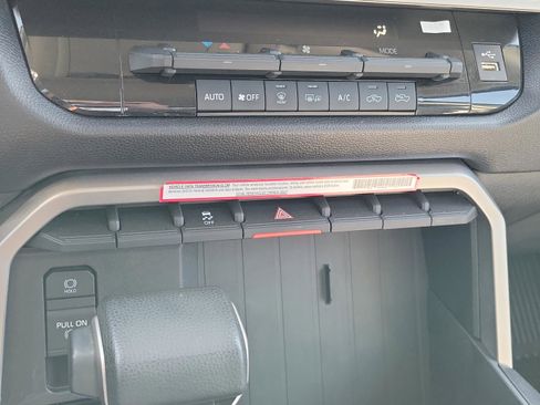 Used 2024 Toyota Tundra SR5 AWD/4WD image 23