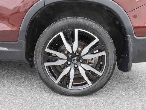 Used 2022 Honda Pilot Touring image 6