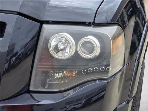 Used 2012 Ford Expedition EL Limited RWD image 10