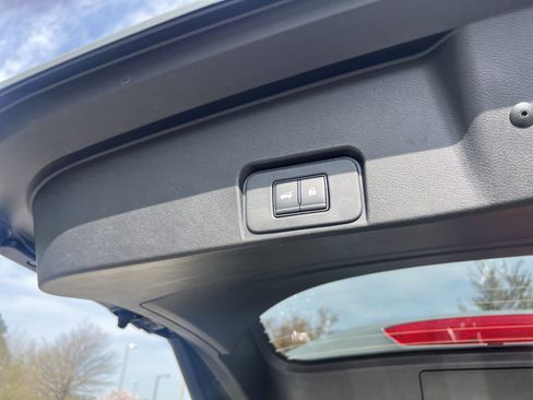 New 2026 Nissan Rogue SV AWD/4WD image 21