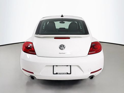 Used 2012 Volkswagen Beetle 2.0T FWD image 6