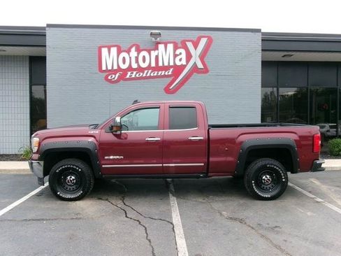 Used 2015 GMC Sierra 1500 SLT w/ Max Trailering Package AWD/4WD image 1