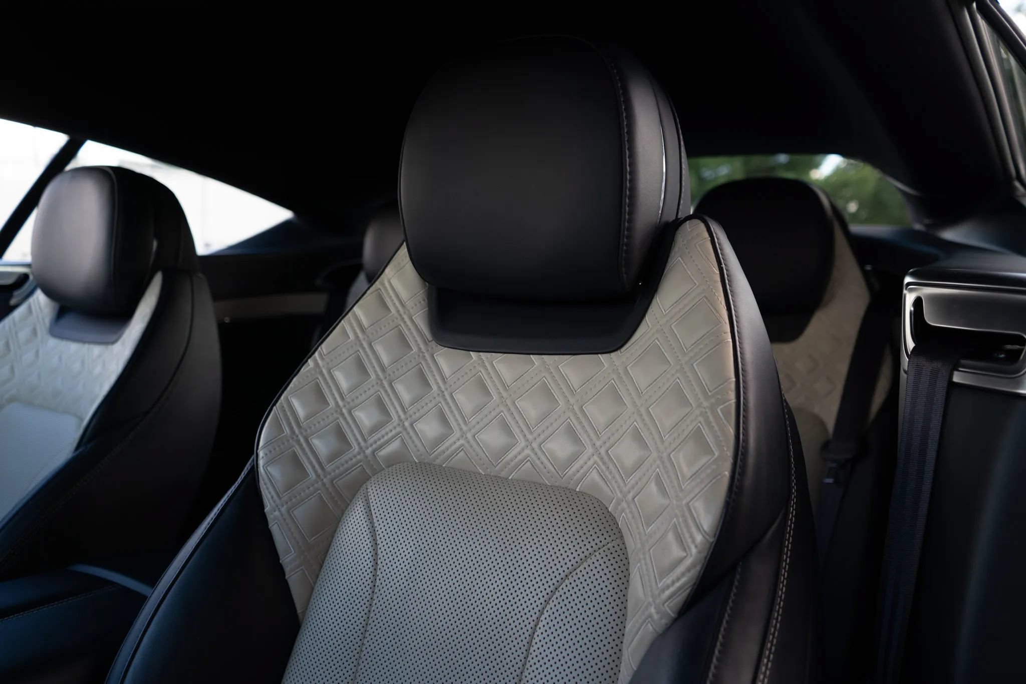 Used 2020 Bentley Continental GT AWD/4WD image 52