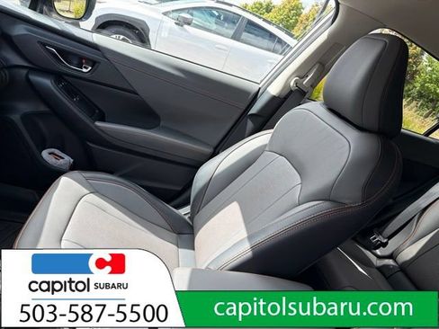 Used 2025 Subaru Crosstrek 2.5i Limited w/ Crosstrek Mirror Package AWD/4WD image 12