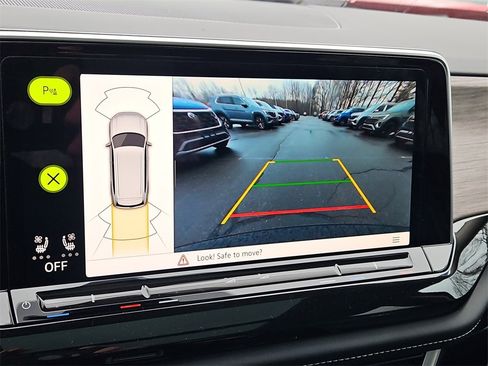 New 2025 Volkswagen Atlas SEL image 8