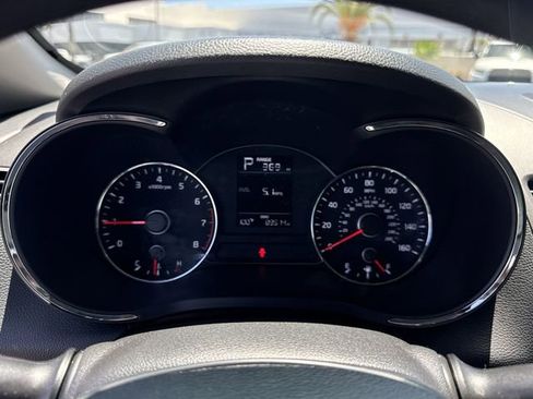 Used 2018 Kia Forte LX FWD image 11