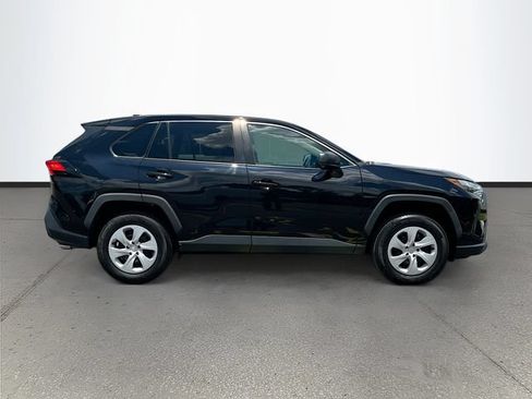 Used 2024 Toyota RAV4 LE FWD image 8