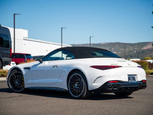 New 2026 Mercedes-Benz SL 63 AMG 4MATIC image 7