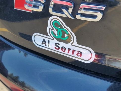 Used 2022 Audi SQ5 Premium w/ Convenience Package image 6