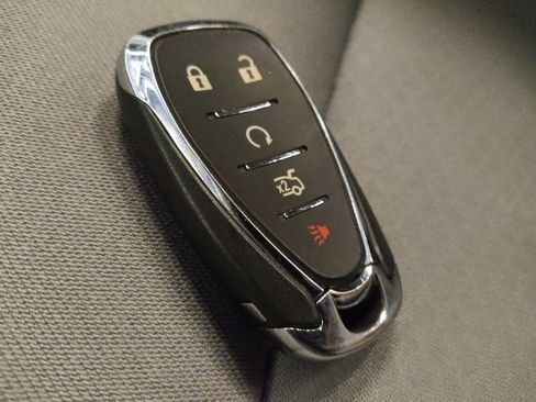 Used 2024 Chevrolet Malibu LS image 32