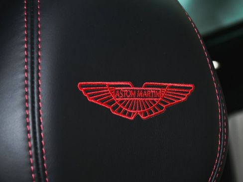 Used 2021 Aston Martin DBX Base image 64