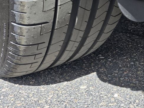 New 2026 BMW X5 xDrive40i w/ Executive Package AWD/4WD image 12