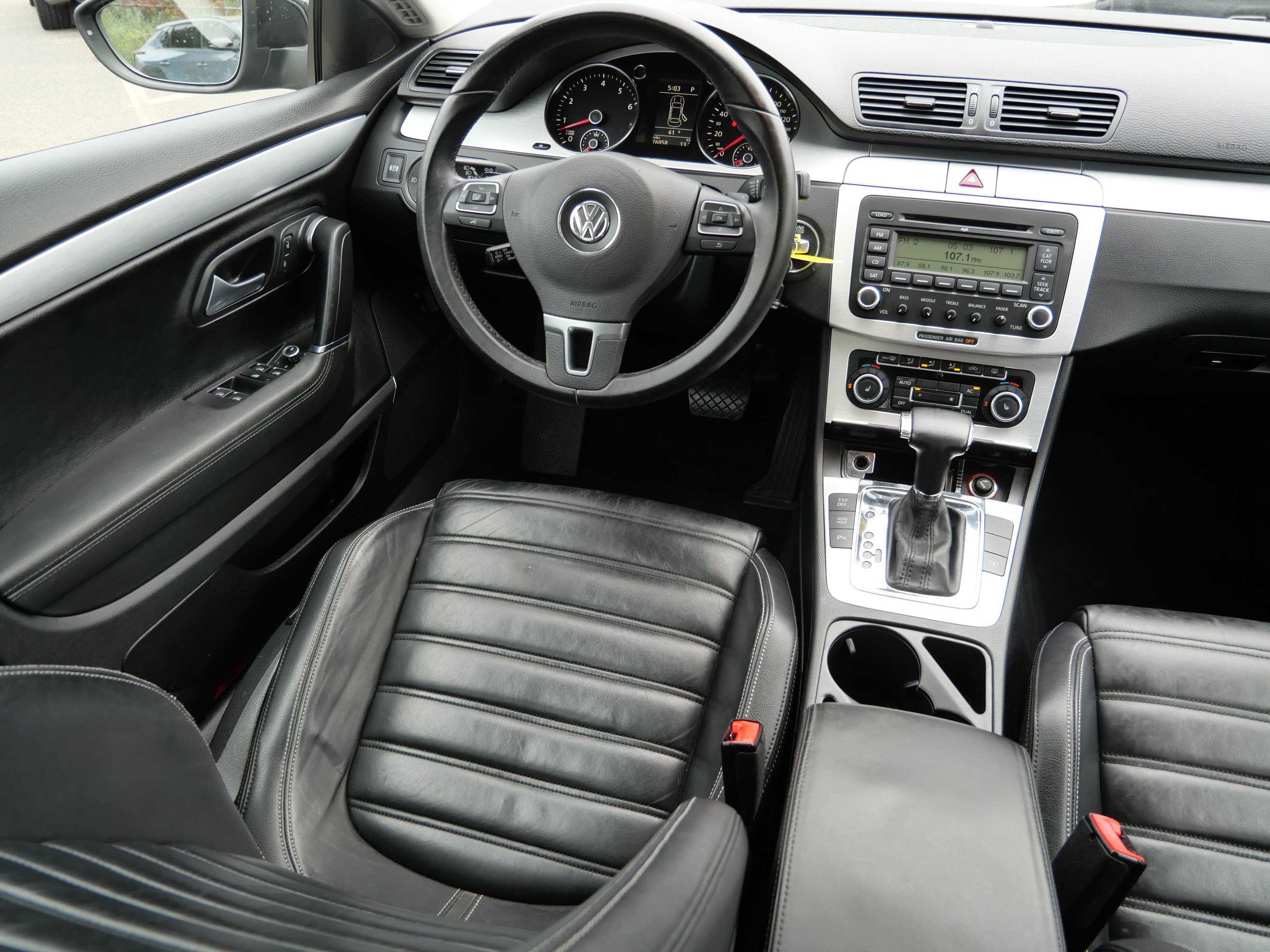 Used 2009 Volkswagen CC VR6 Sport FWD image 9