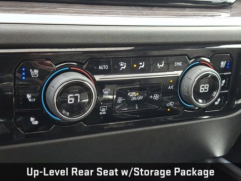 Used 2022 Chevrolet Silverado 1500 LTZ w/ LTZ Convenience Package II AWD/4WD image 21