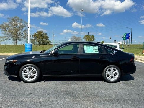 New 2026 Honda Accord LX image 24