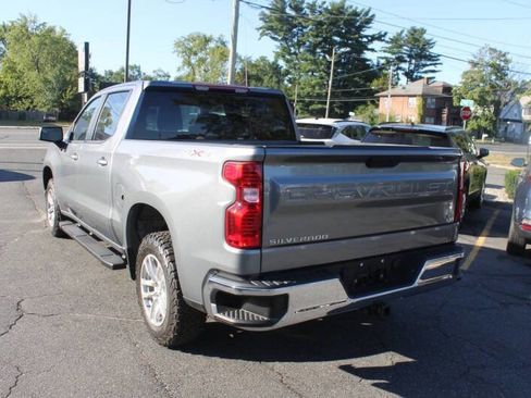 Used 2022 Chevrolet Silverado 1500 LT image 10
