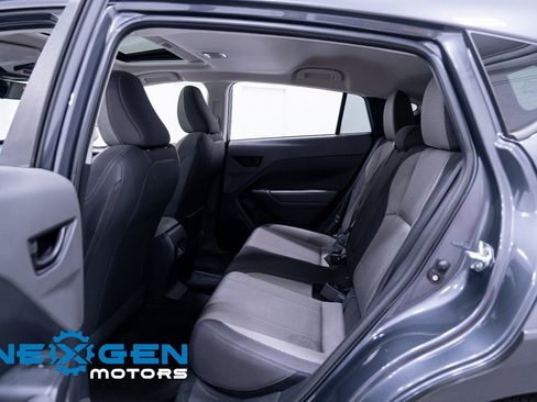 Used 2024 Subaru Crosstrek 2.0i Premium image 36
