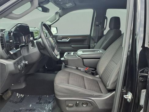 Certified 2024 Chevrolet Silverado 1500 LT AWD/4WD image 10