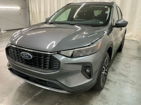 Used 2024 Ford Escape SE FWD image 8