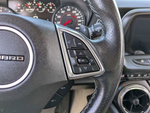 Used 2017 Chevrolet Camaro SS image 21