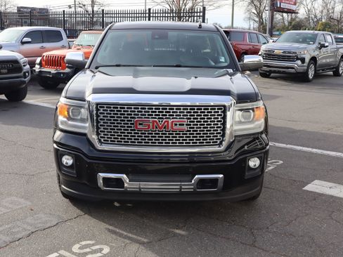 Used 2015 GMC Sierra 1500 Denali w/ Driver Alert Package image 3