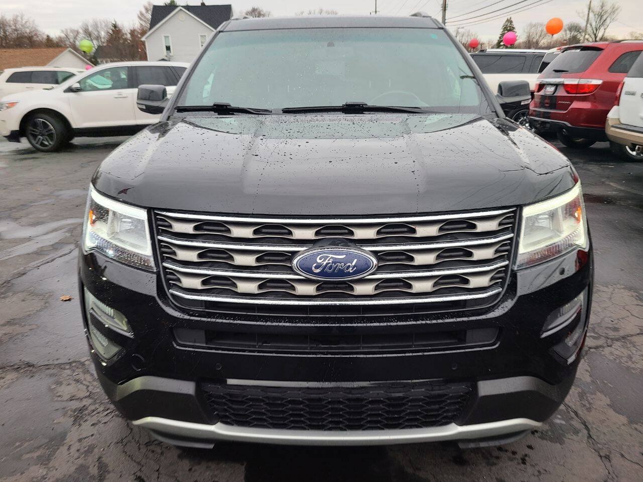 Used 2016 Ford Explorer XLT AWD/4WD image 3
