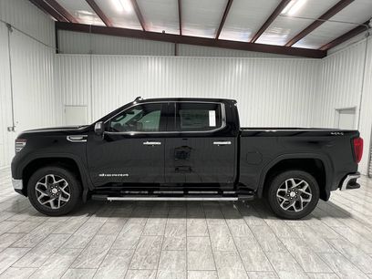New 2026 GMC Sierra 1500 SLT