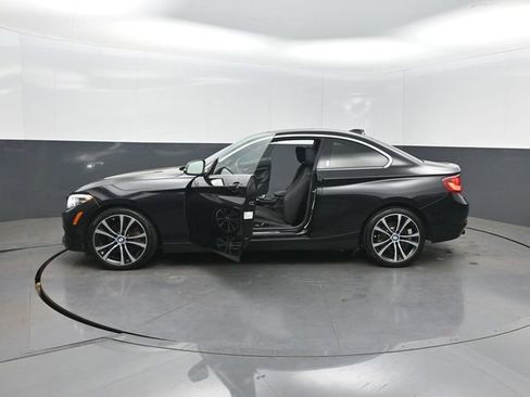 Used 2020 BMW 230i xDrive Coupe w/ Convenience Package image 40