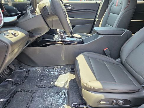 New 2026 Chevrolet Trax RS w/ Driver Confidence Package FWD image 17