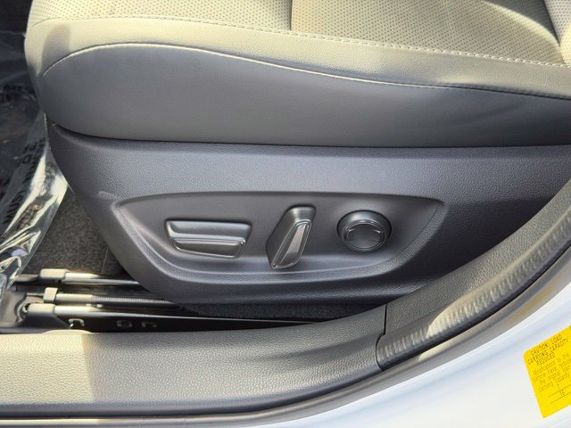 Certified 2026 Toyota Prius XLE AWD/4WD image 23