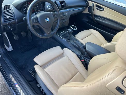 Used 2013 BMW 135i Convertible image 20