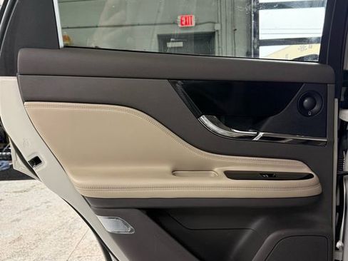 Used 2023 Lincoln Corsair Reserve w/ Equipment Group 201A image 13