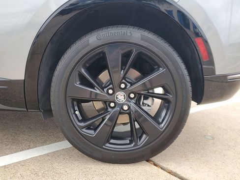 Used 2023 Buick Envision Essence w/ Sport Touring Package image 9