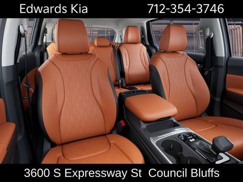 New 2026 Kia Carnival EX FWD image 17