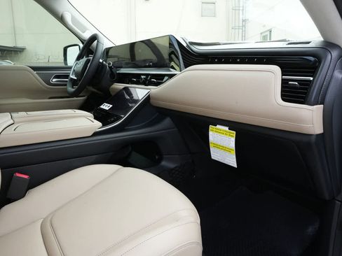 New 2026 INFINITI QX80 Pure RWD image 22