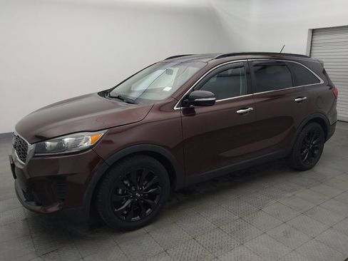 Used 2020 Kia Sorento S FWD image 2