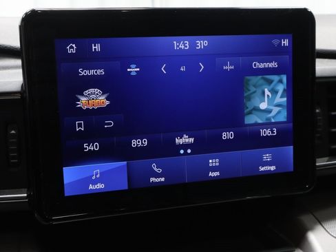 Certified 2022 Ford Explorer XLT w/ Equipment Group 202A image 2