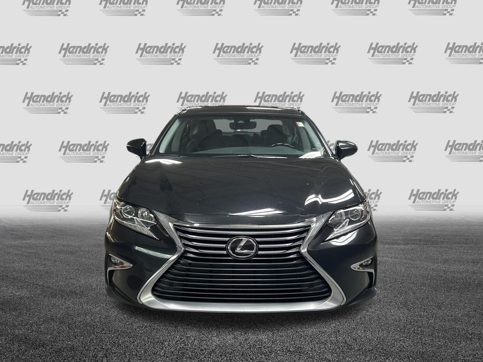 Used 2018 Lexus ES 350 w/ Navigation System Package FWD image 3