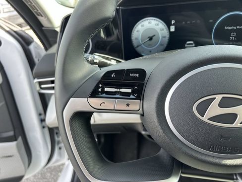 New 2026 Hyundai Elantra Limited FWD image 29