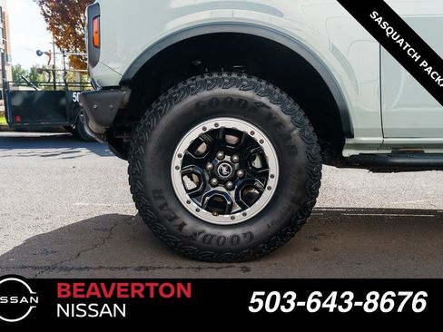 Used 2021 Ford Bronco Badlands AWD/4WD image 7