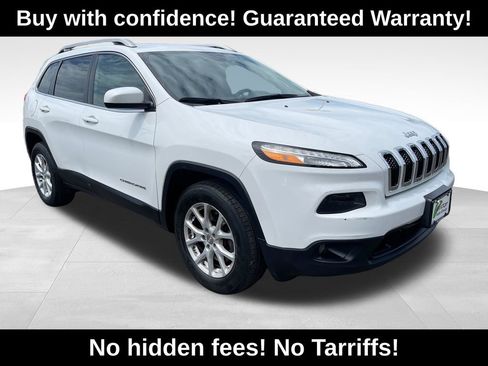 Used 2017 Jeep Cherokee Latitude w/ True North Edition AWD/4WD image 1