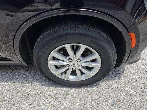 Used 2025 Dodge Durango GT RWD image 18