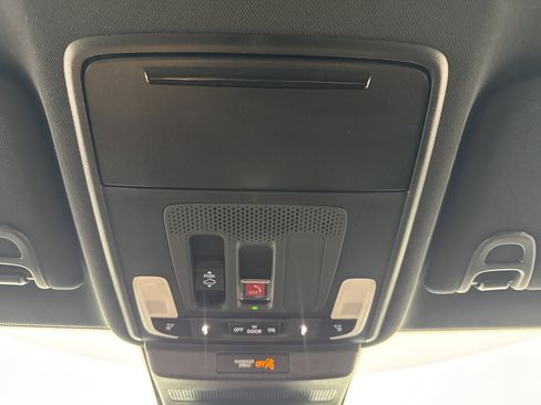 Certified 2023 Honda Accord Sport image 33