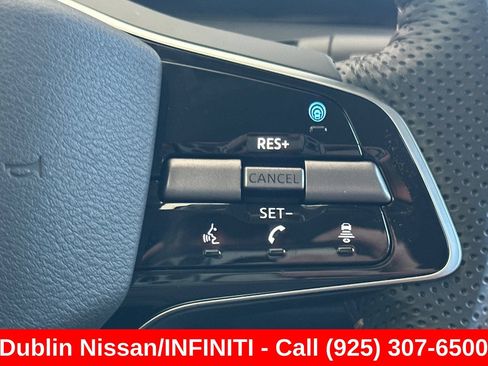 Used 2023 Nissan Ariya FWD image 37