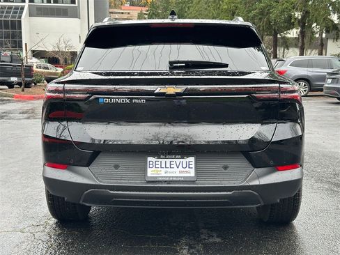 New 2026 Chevrolet Equinox EV LT image 4